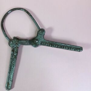 Vintage Antique Rustic Primitive Cast Iron Stockland Jar Sealer Spec Co. MPLS‎